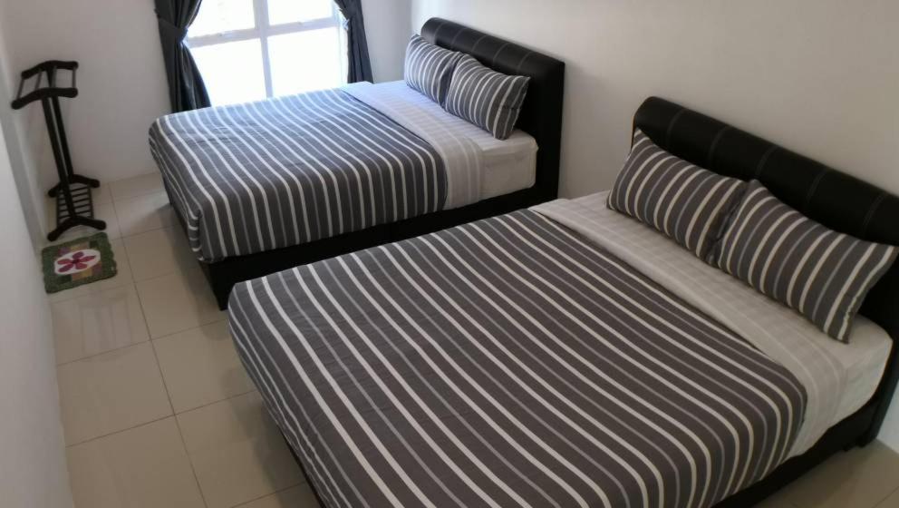 Homestay Cameron Highlands Golden Hill 5Br Semi D Golden Hills Night Market No Bbq 伯恩仓 外观 照片